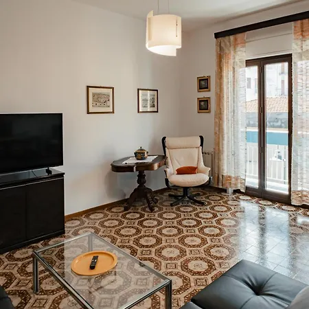 Archimede Lounge Διαμέρισμα Cefalù