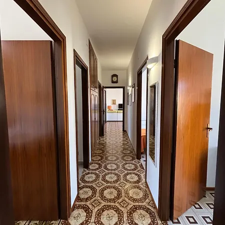 Archimede Lounge 切法卢