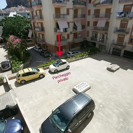 Archimede Lounge Apartment Cefalu
